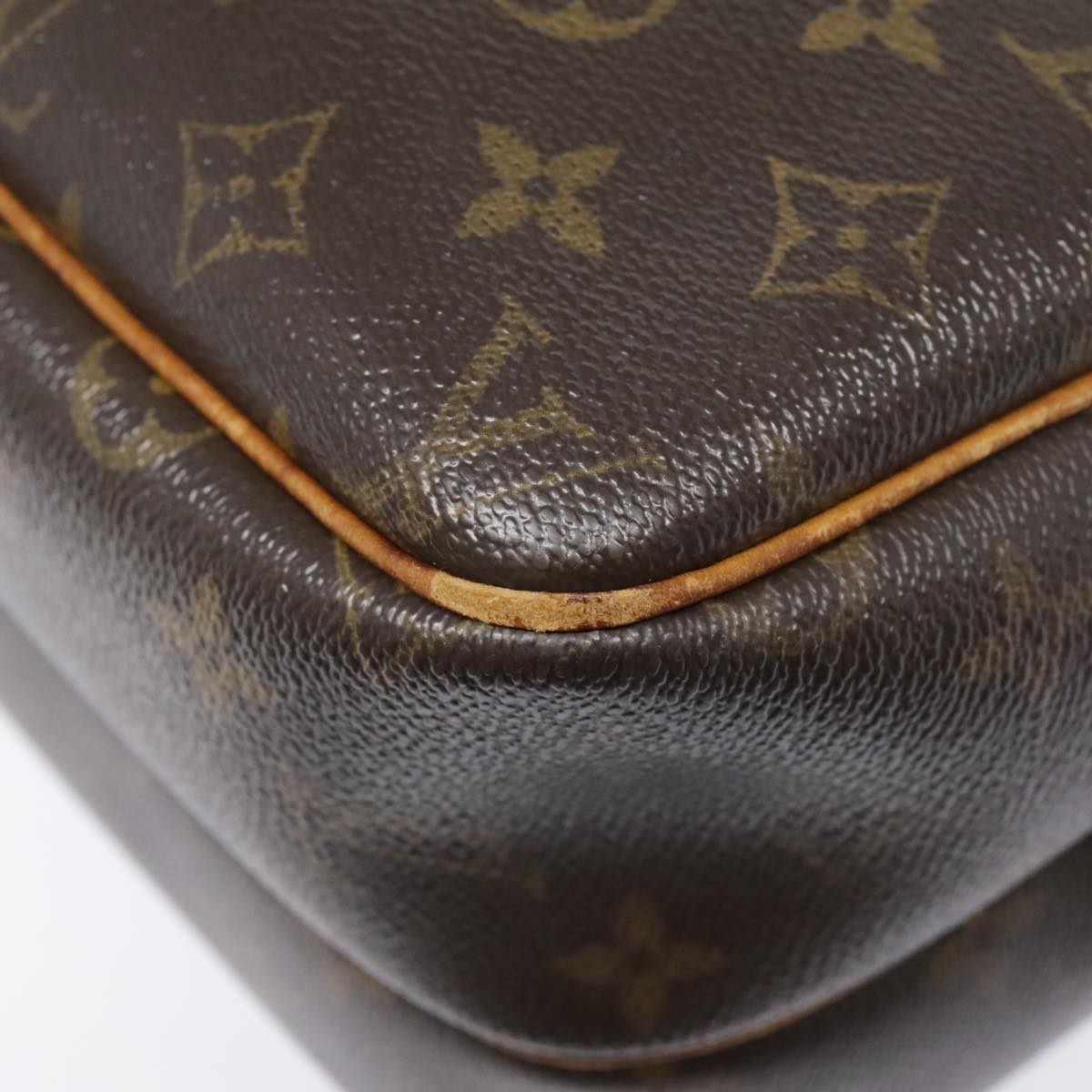 LOUIS VUITTON Monogram Reporter PM Shoulder Bag M45254 LV Auth 92614