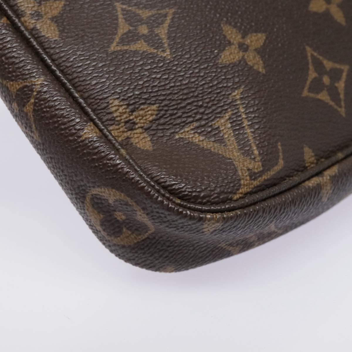 LOUIS VUITTON Monogram Pochette Accessoires Pouch M51980 LV Auth 92631