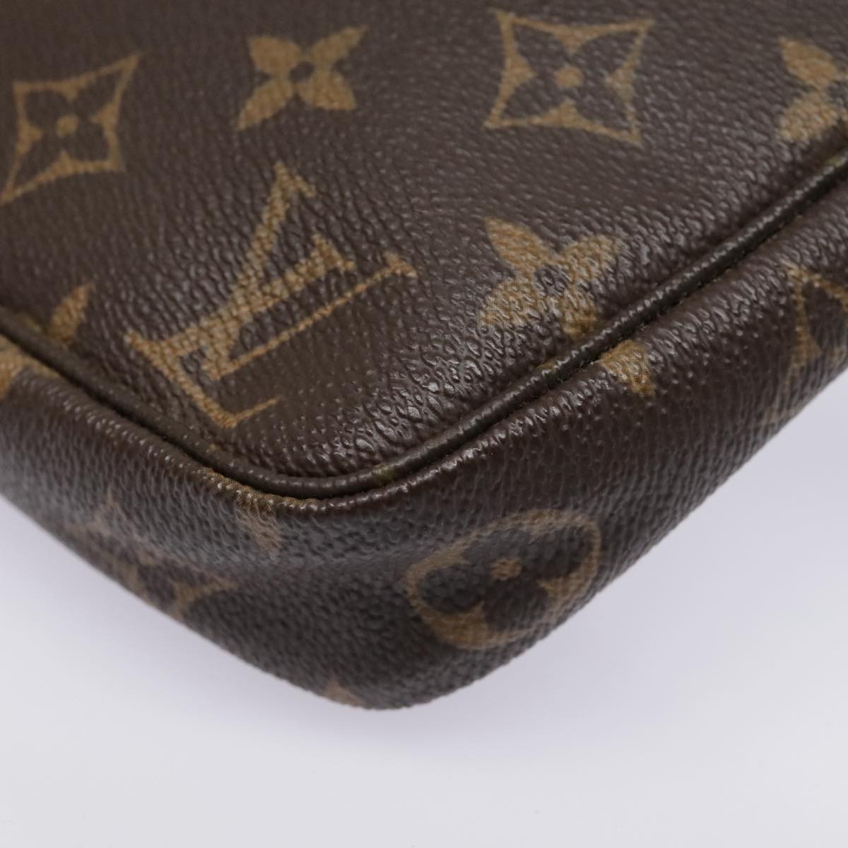 LOUIS VUITTON Monogram Pochette Accessoires Pouch M51980 LV Auth 92631