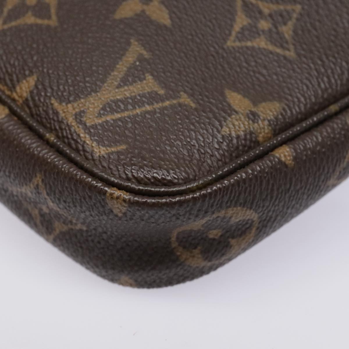 LOUIS VUITTON Monogram Pochette Accessoires Pouch M51980 LV Auth 92631