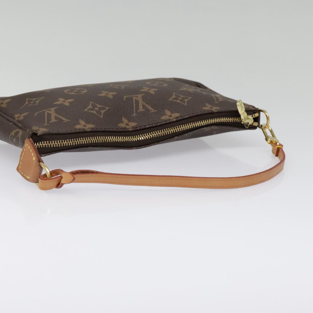 LOUIS VUITTON Monogram Pochette Accessoires Pouch M51980 LV Auth 92631