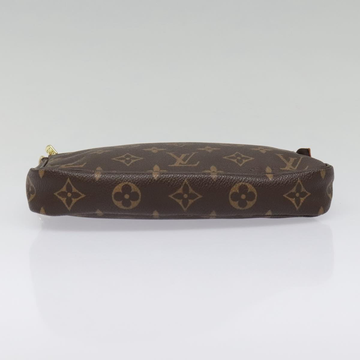 LOUIS VUITTON Monogram Pochette Accessoires Pouch M51980 LV Auth 92631