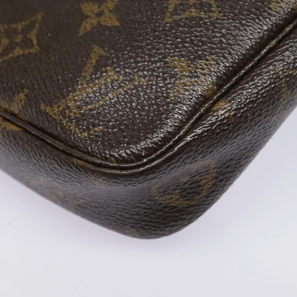 LOUIS VUITTON Monogram Pochette Accessoires Pouch M51980 LV Auth 92706