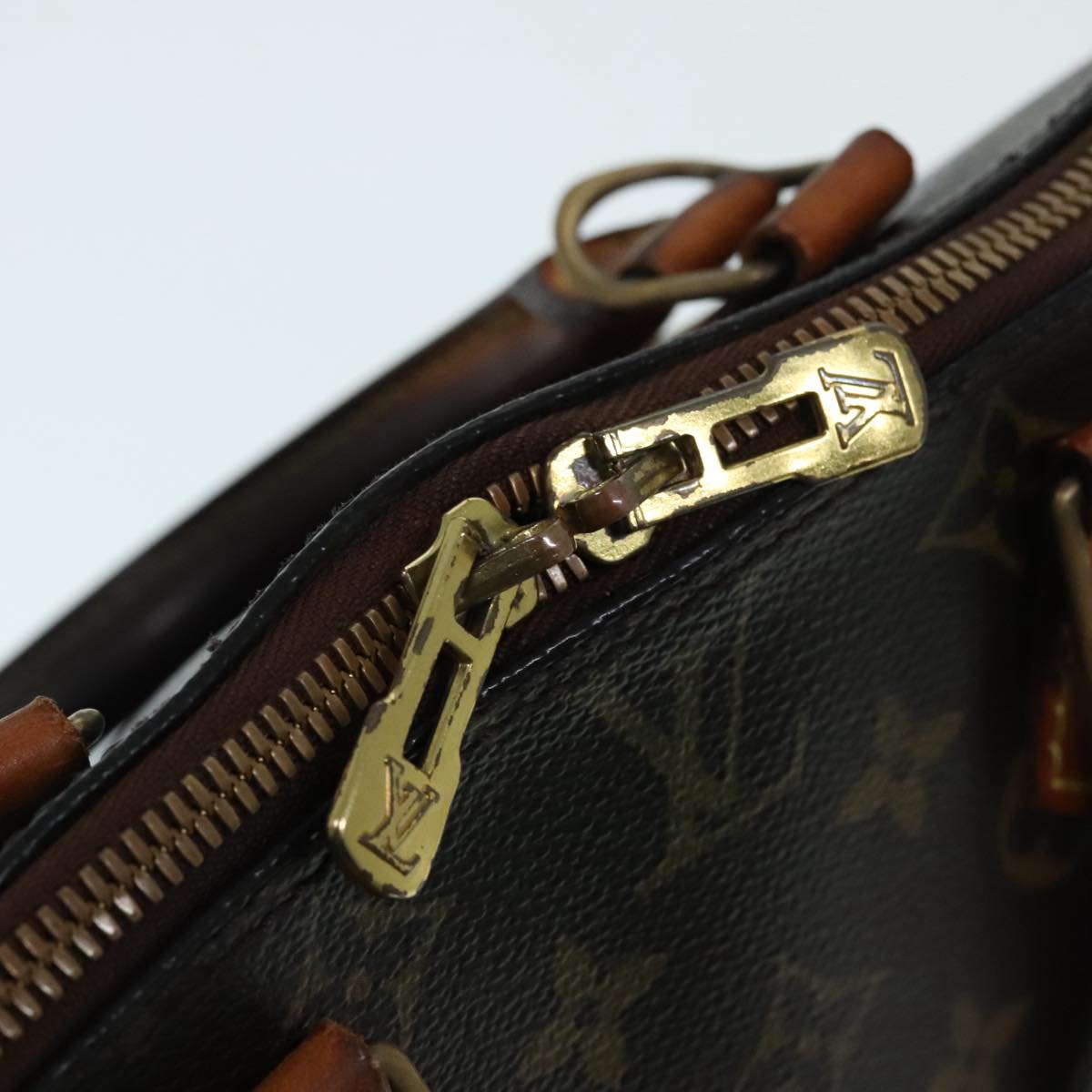 LOUIS VUITTON Monogram Alma Hand Bag M51130 LV Auth 92793