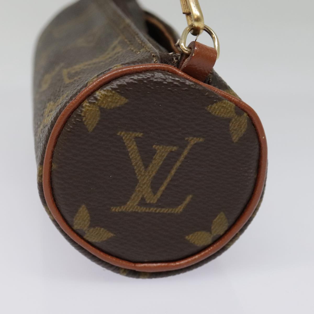 LOUIS VUITTON Monogram Papillon Pouch LV Auth 92842