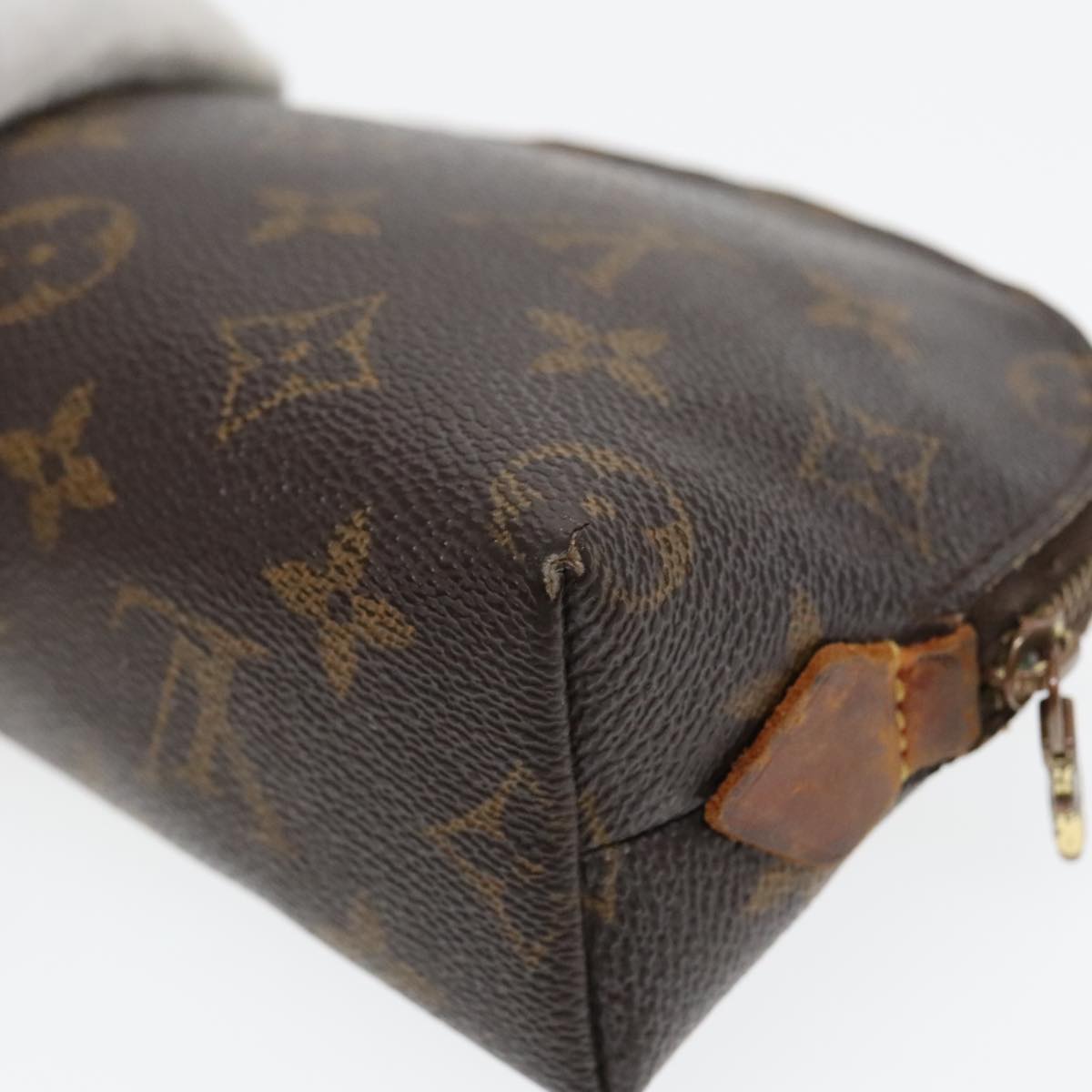 LOUIS VUITTON Monogram Pochette Cosmetic PM Cosmetic Pouch M47515 LV Auth 92887