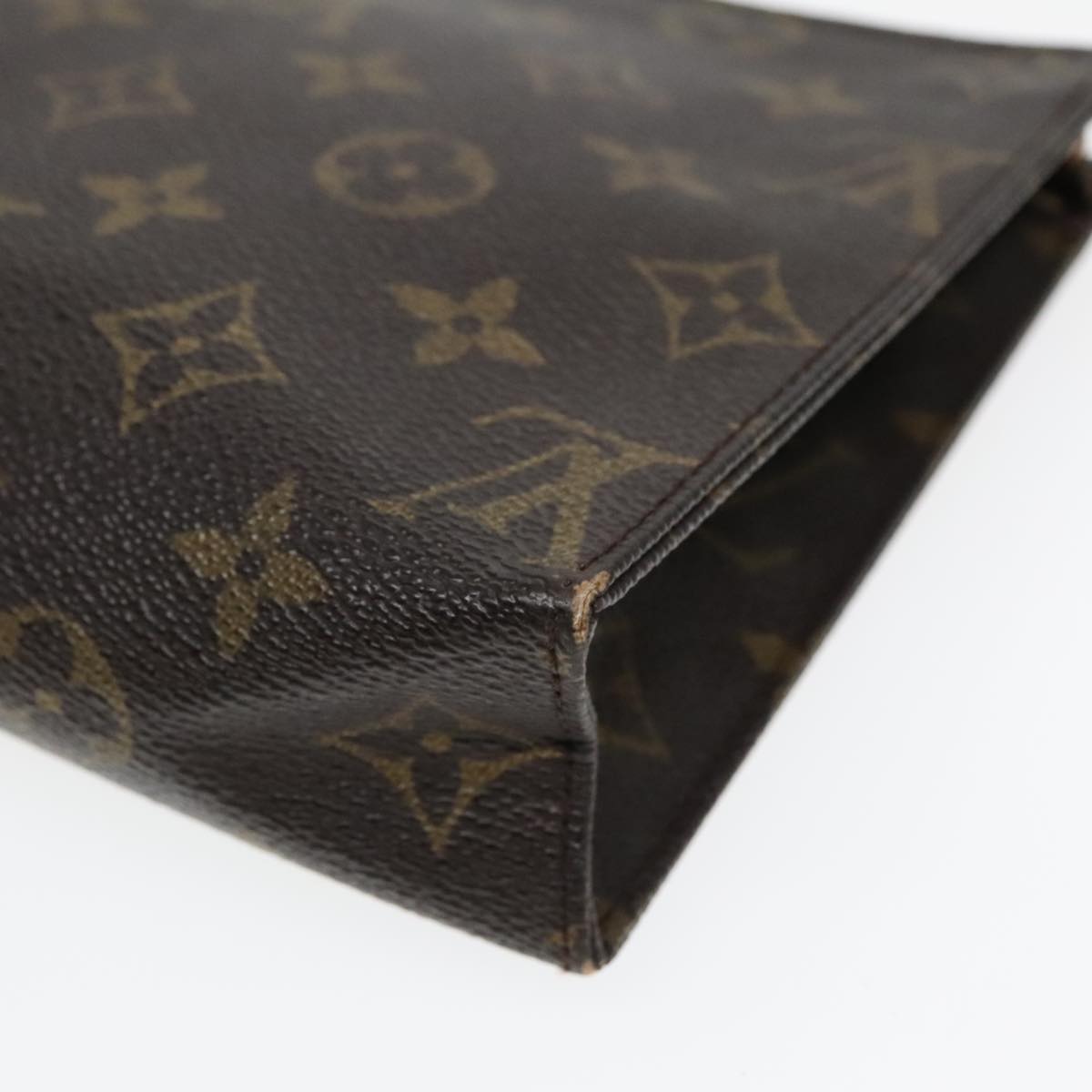 LOUIS VUITTON Monogram Poche Toilette 19 Pouch M47544 LV Auth 92891