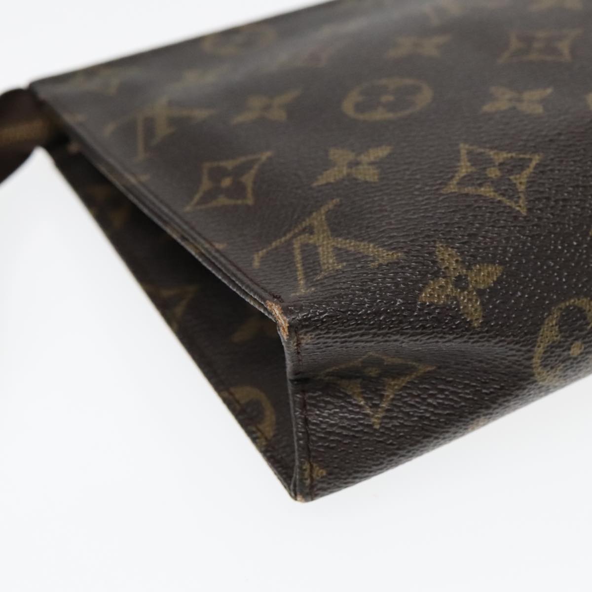 LOUIS VUITTON Monogram Poche Toilette 19 Pouch M47544 LV Auth 92891