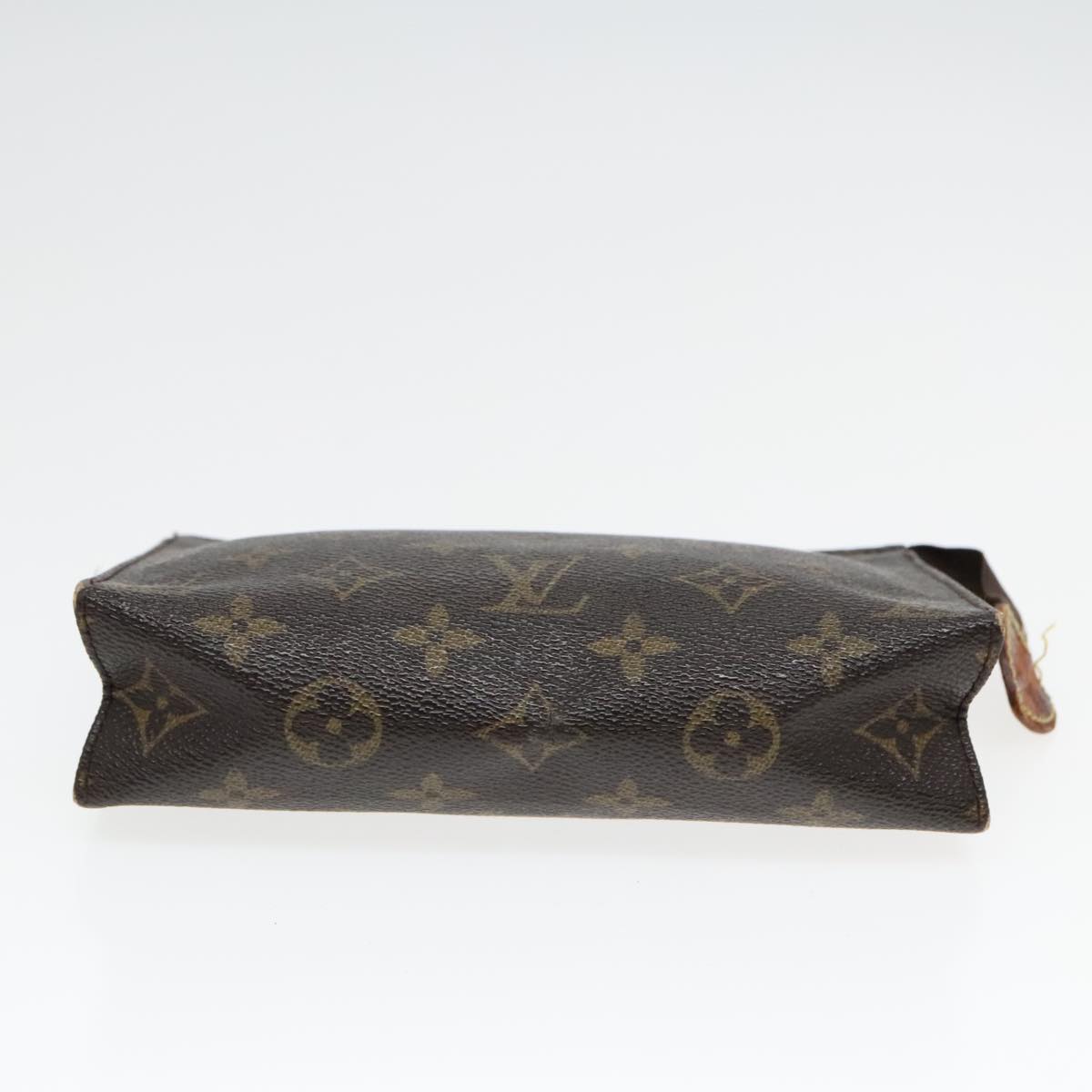 LOUIS VUITTON Monogram Poche Toilette 19 Pouch M47544 LV Auth 92891