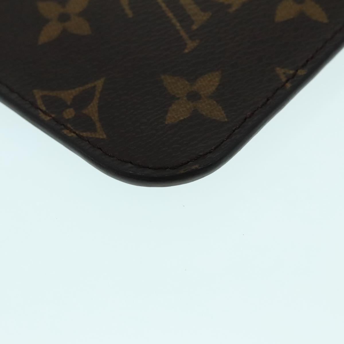 LOUIS VUITTON Monogram World Tour Neverfull MM Pouch M42844 LV Auth 92896