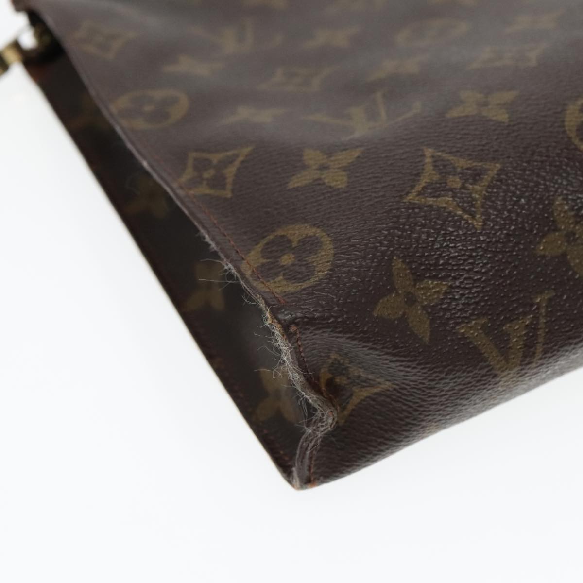 LOUIS VUITTON Monogram Poche Toilette 26 Pouch M47542 LV Auth 92897