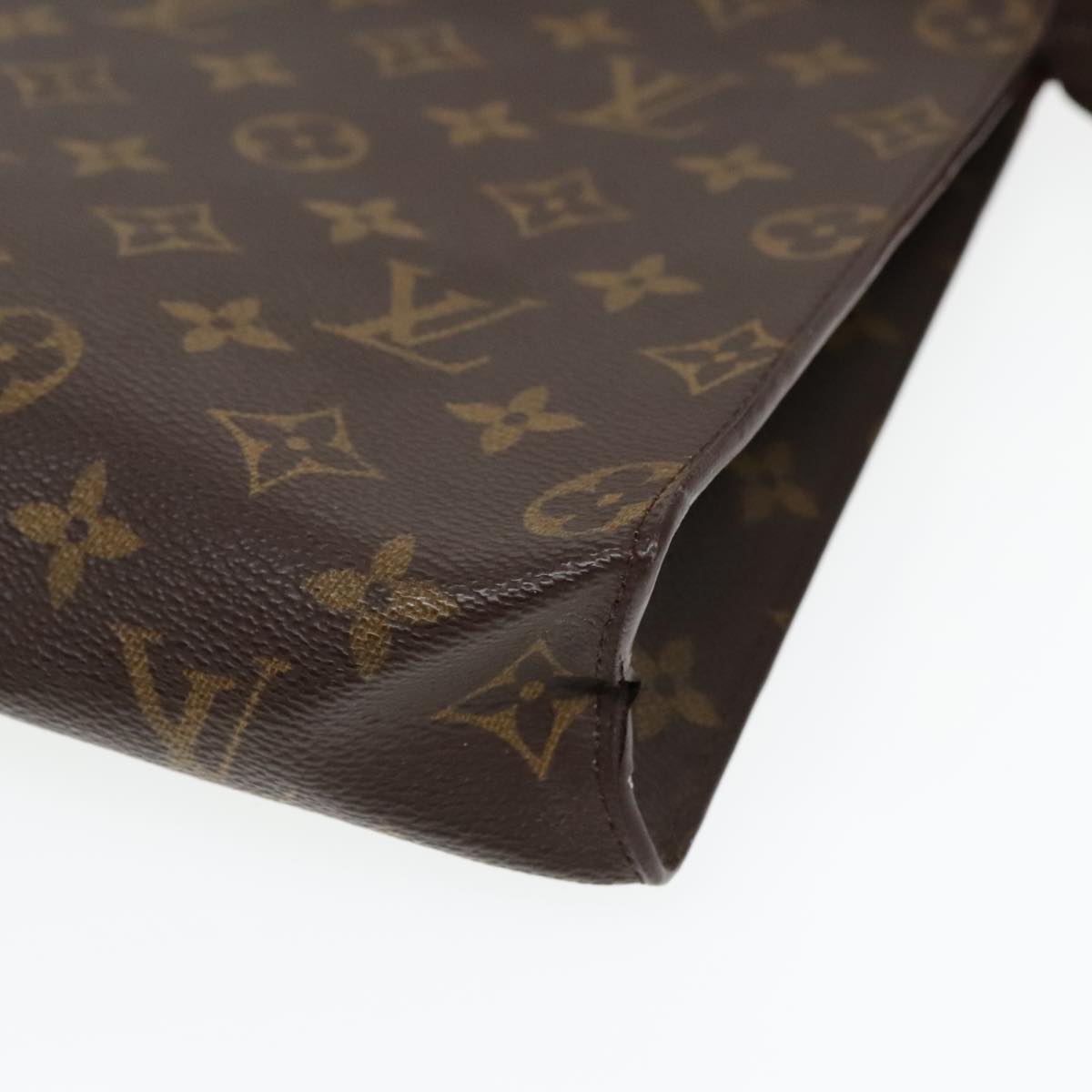 LOUIS VUITTON Monogram Poche Toilette 26 Pouch M47542 LV Auth 92898