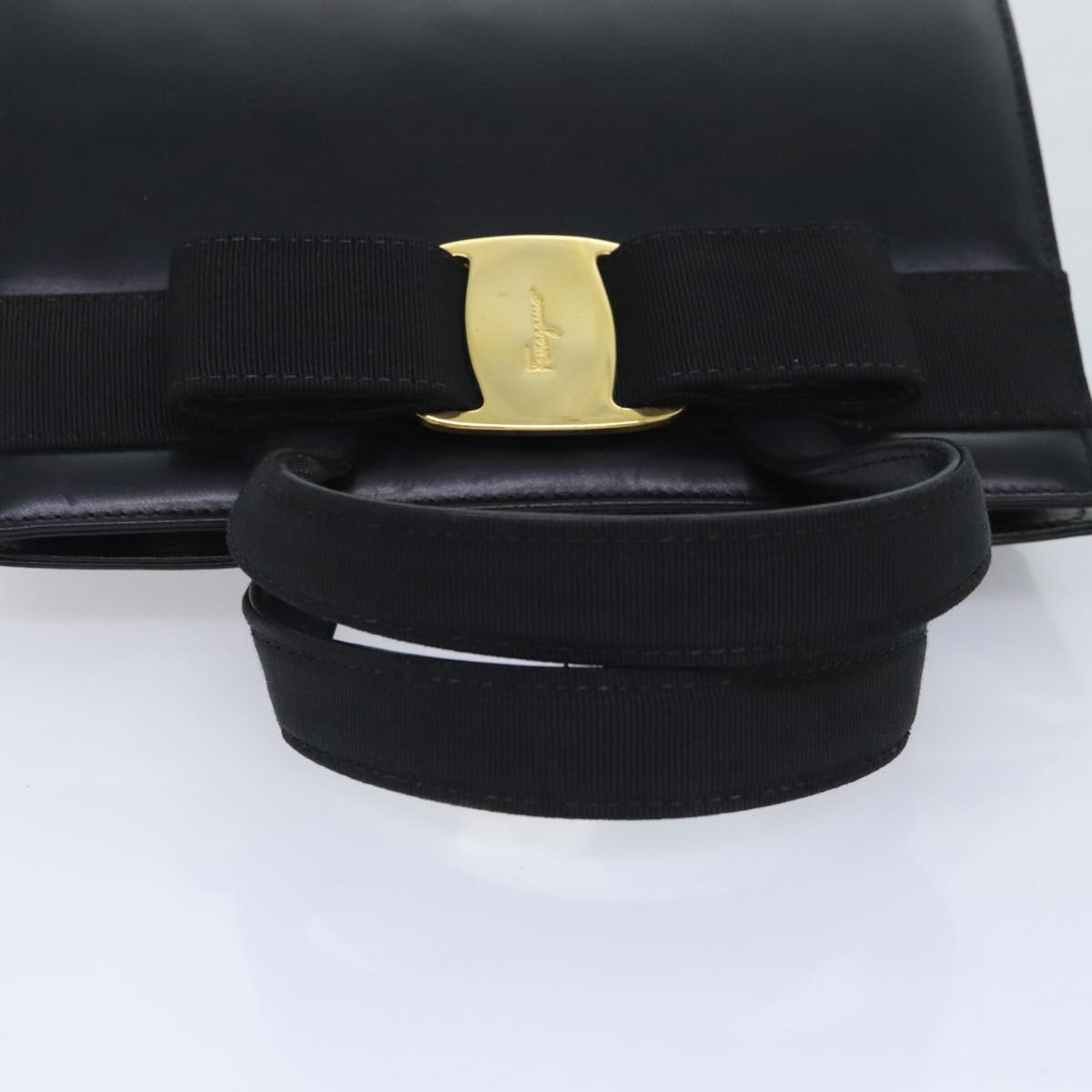 Salvatore Ferragamo Vala Hand Bag Leather Black Gold Auth 92934