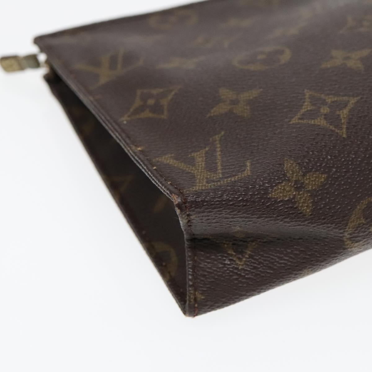 LOUIS VUITTON Monogram Poche Toilette 19 Pouch M47544 LV Auth 92991