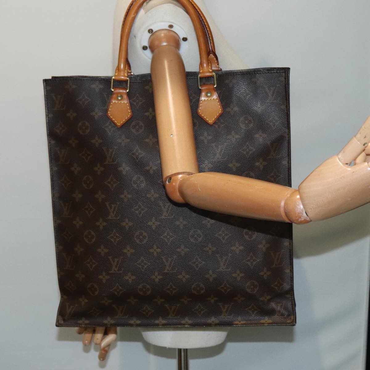 LOUIS VUITTON Monogram Sac Plat Hand Bag M51140 LV Auth 93127