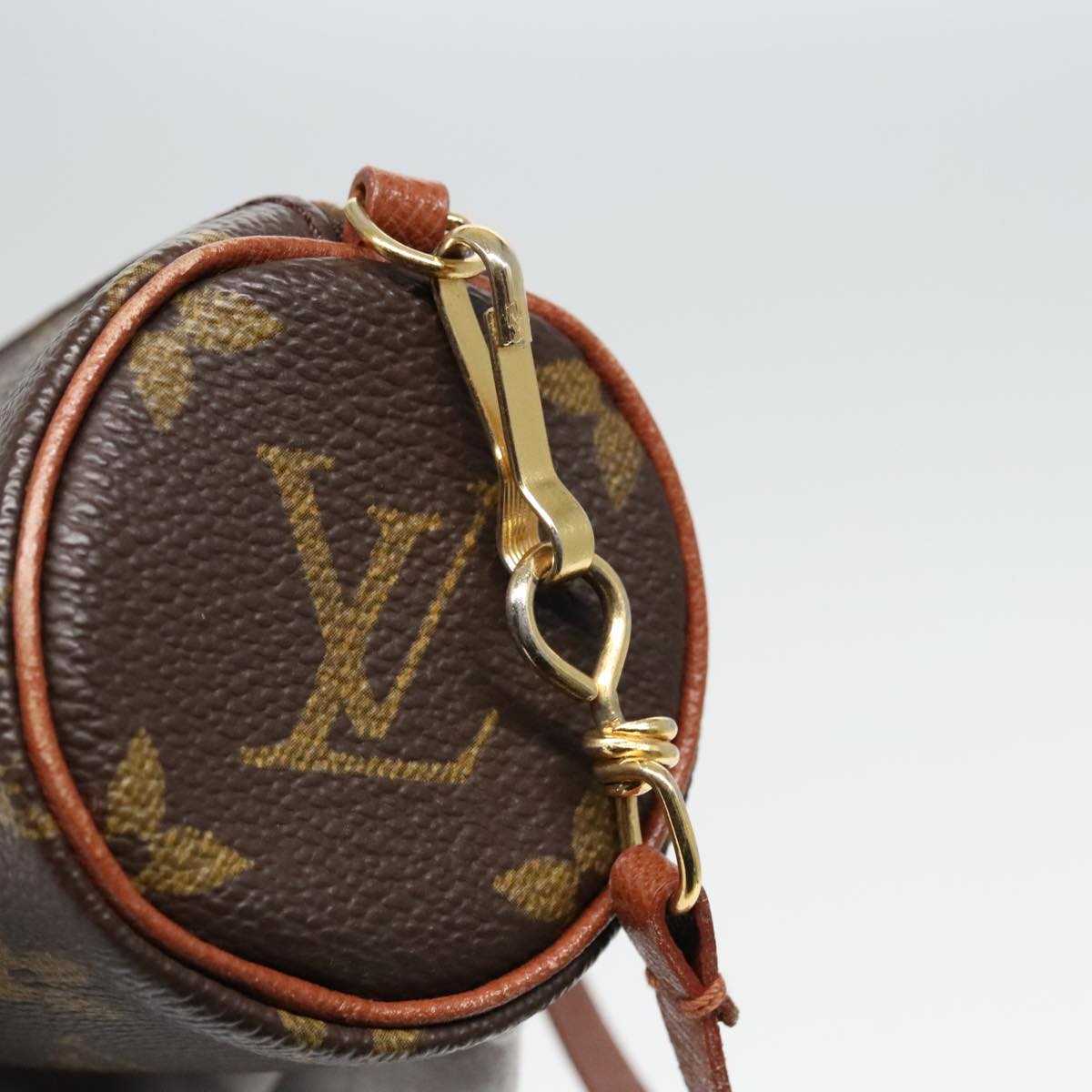 LOUIS VUITTON Monogram Papillon Pouch LV Auth 93159