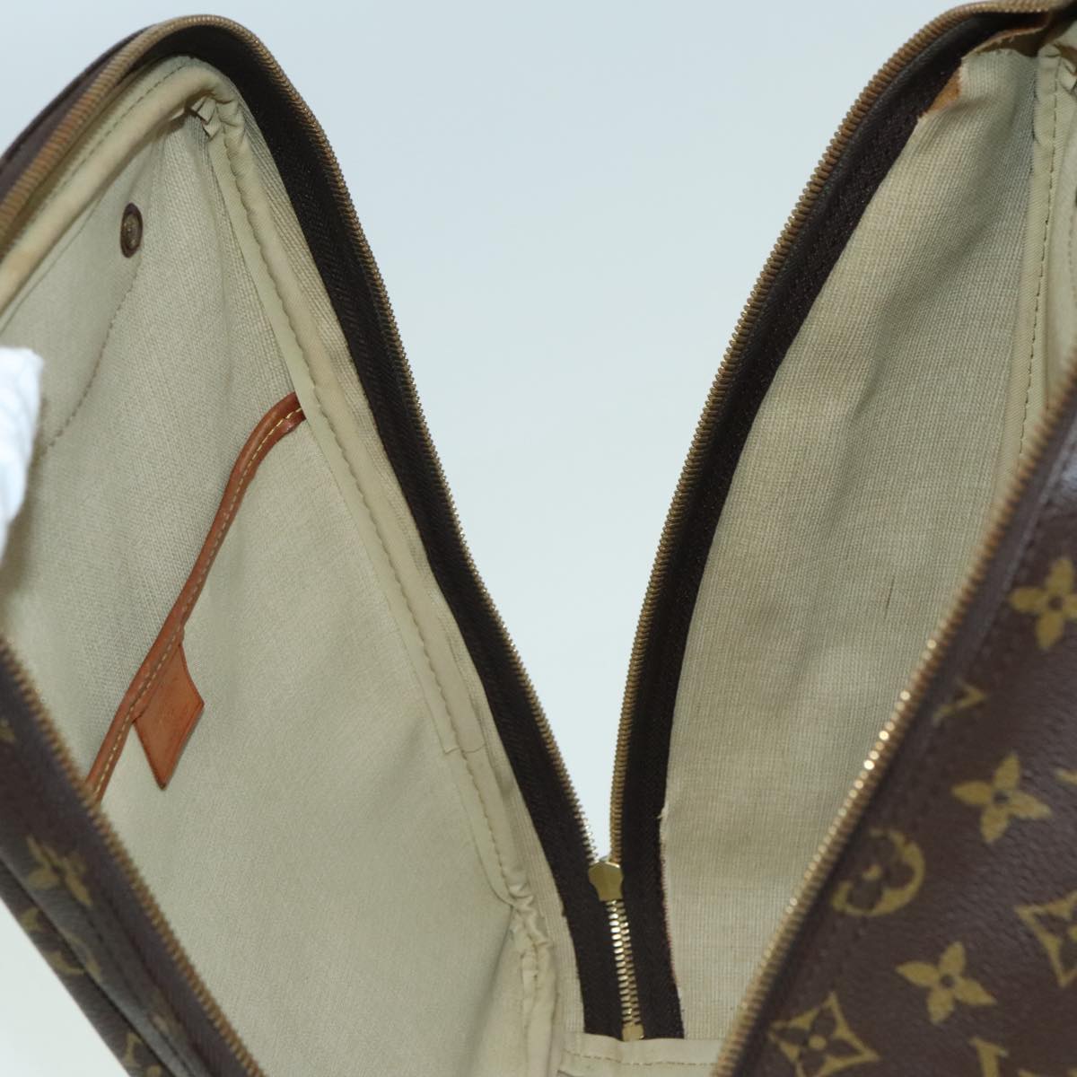 LOUIS VUITTON Monogram Excursion Hand Bag M41450 LV Auth 93169