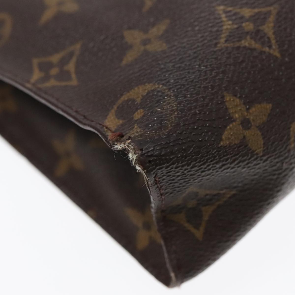 LOUIS VUITTON Monogram Poche Toilette 26 Pouch M47542 LV Auth 93319