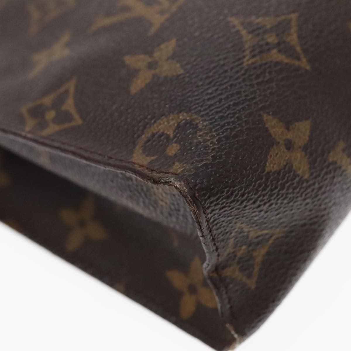 LOUIS VUITTON Monogram Poche Toilette 26 Pouch M47542 LV Auth 93319