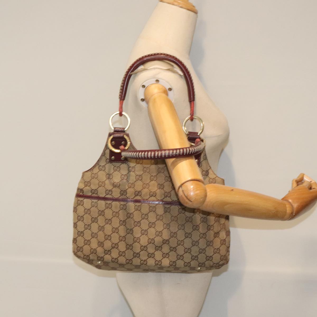 GUCCI GG Canvas Hand Bag Beige Wine Red Gold 131329 Auth 93378