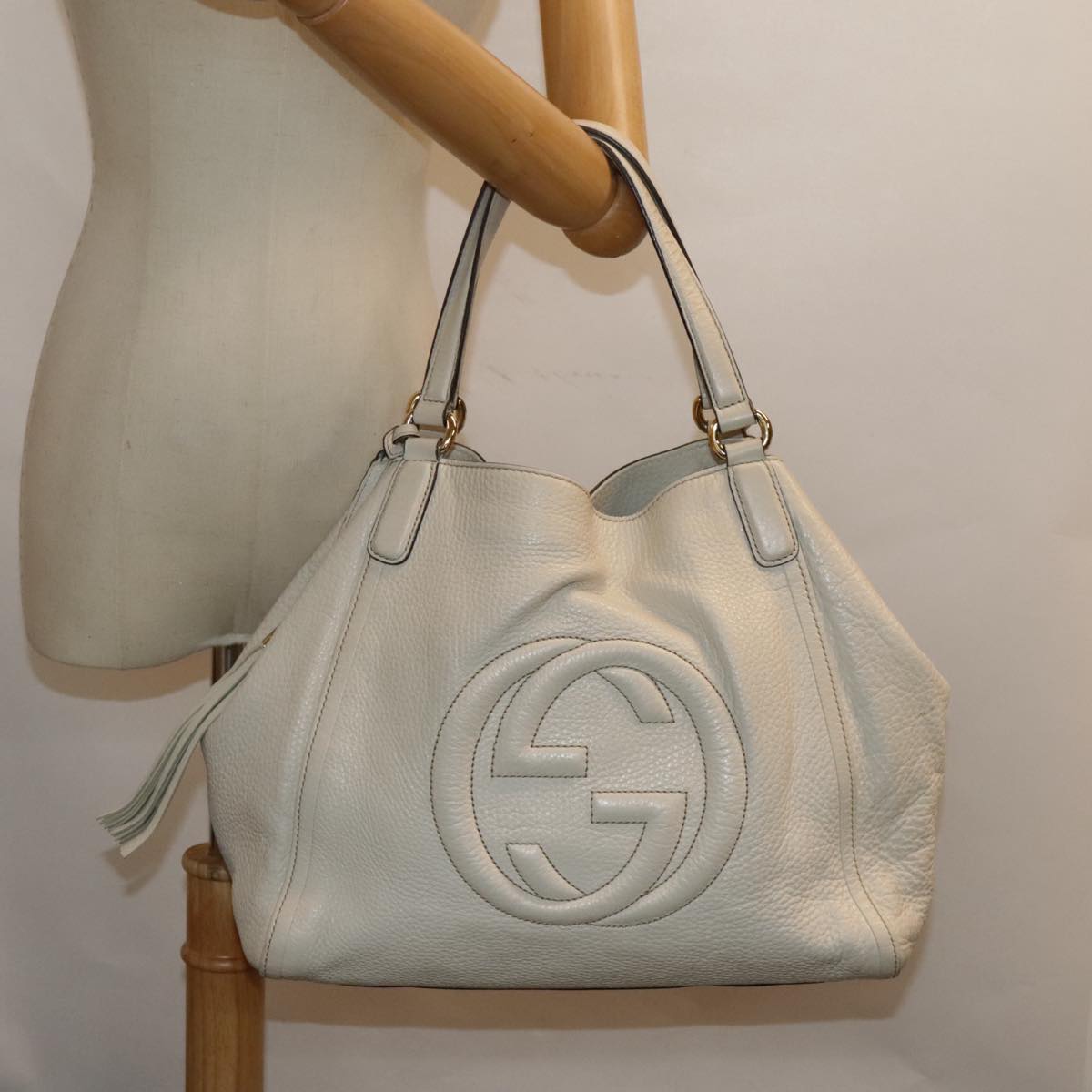 GUCCI Soho Hand Bag Leather White Gold 282309 Auth 93407