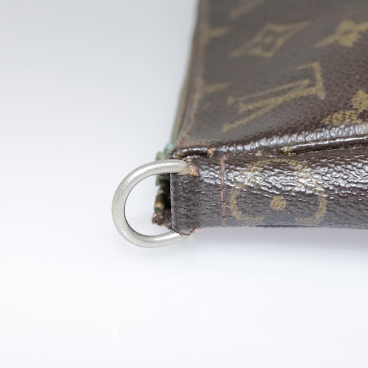 LOUIS VUITTON Monogram Pochette Accessoires Pouch M51980 LV Auth 93516