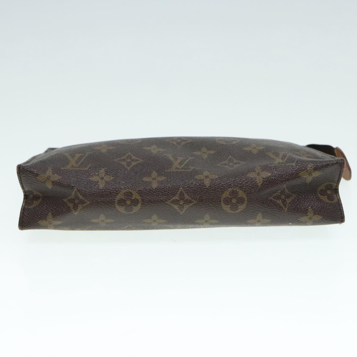 LOUIS VUITTON Monogram Poche Toilette 26 Pouch M47542 LV Auth 93552