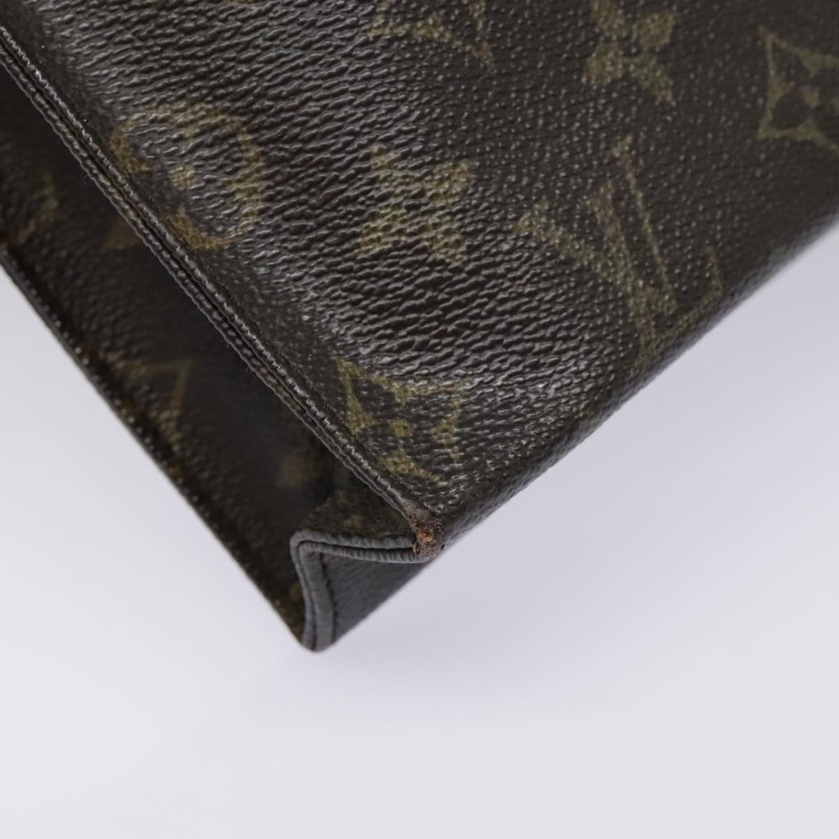 LOUIS VUITTON Monogram Poche Toilette 26 Pouch M47542 LV Auth 93609