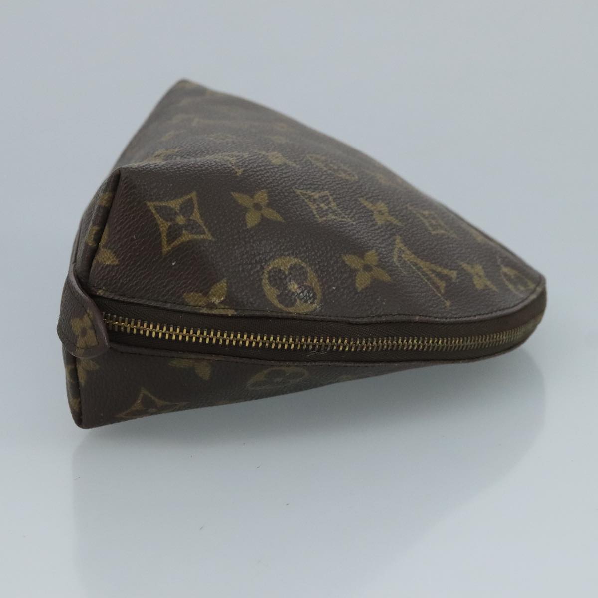 LOUIS VUITTON Monogram Trousse Demi Ronde Cosmetic Pouch M47520 LV Auth 93624