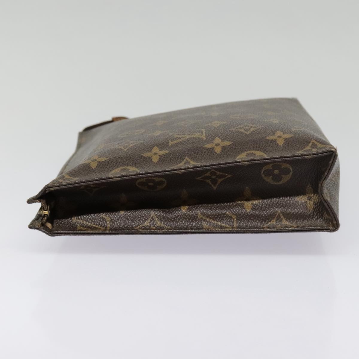 LOUIS VUITTON Monogram Poche Toilette 26 Pouch M47542 LV Auth 93652