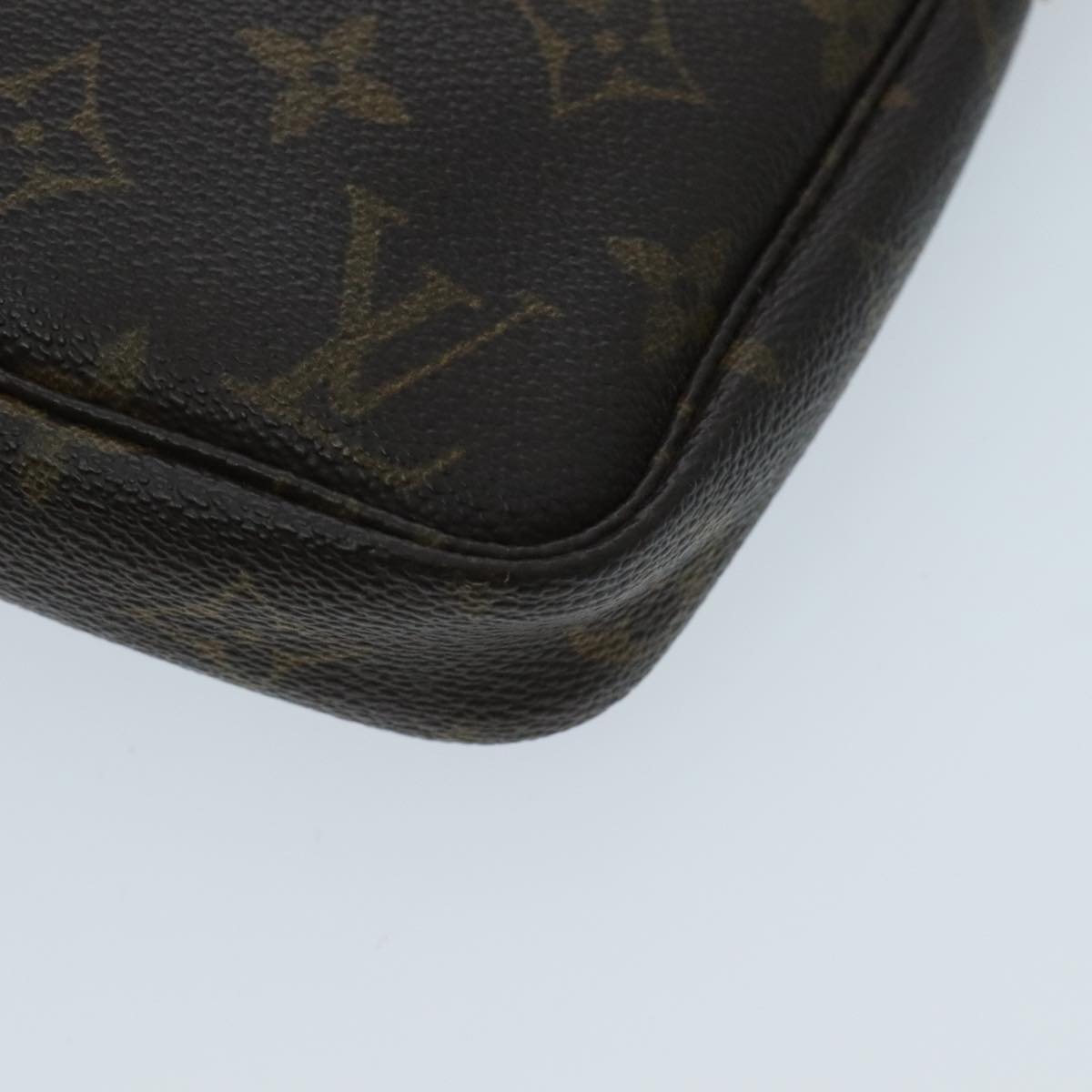 LOUIS VUITTON Monogram Pochette Accessoires Pouch M51980 LV Auth 93655