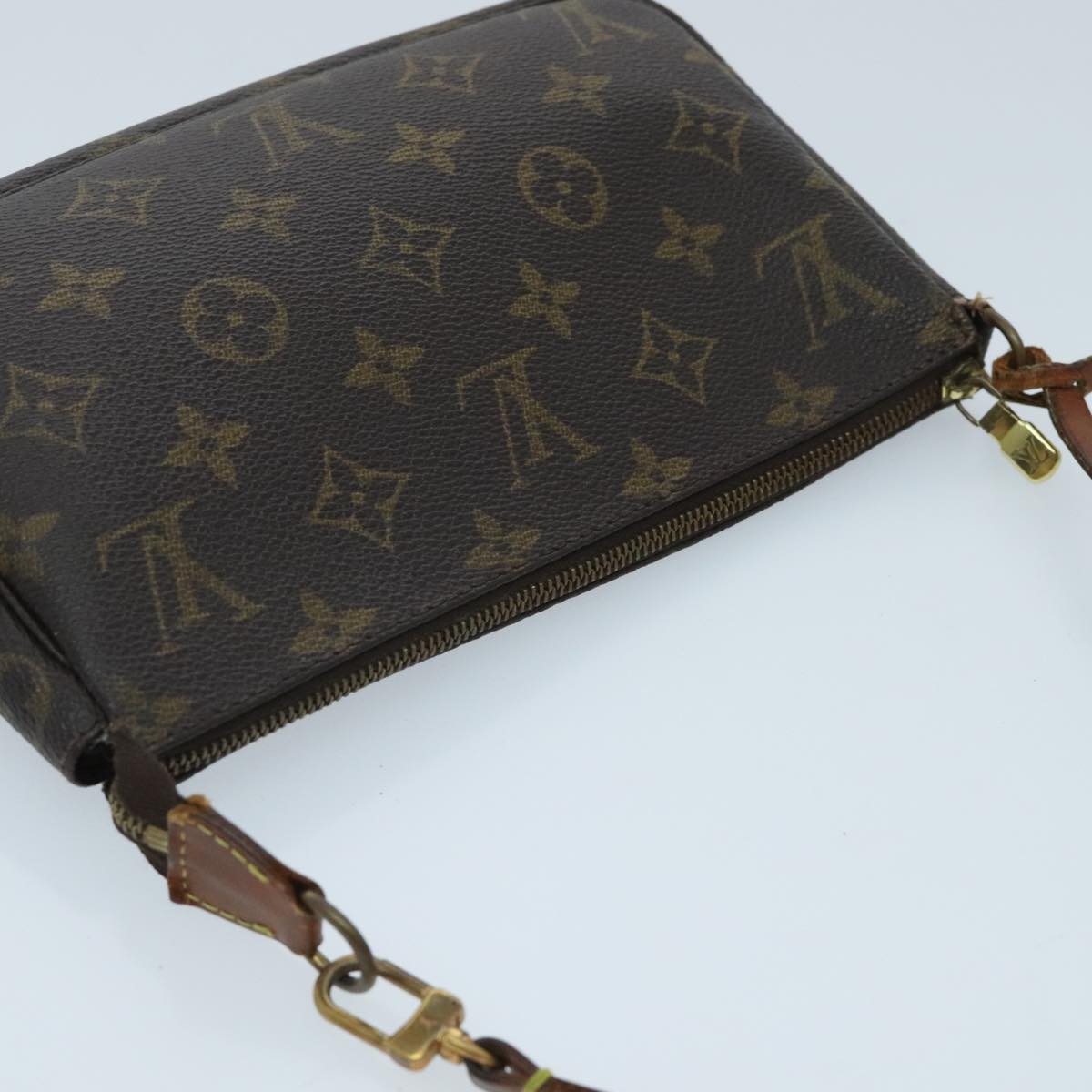 LOUIS VUITTON Monogram Pochette Accessoires Pouch M51980 LV Auth 93655