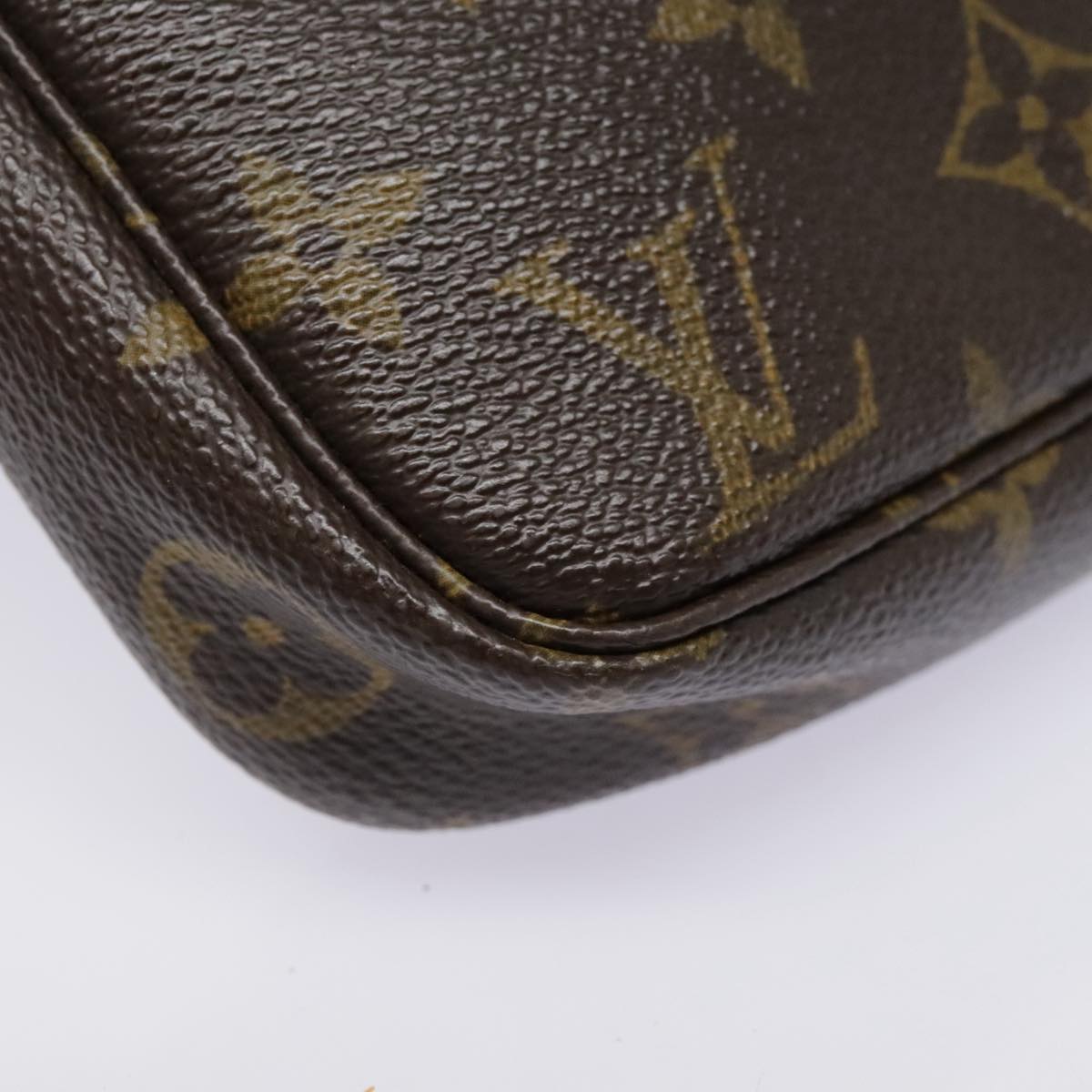 LOUIS VUITTON Monogram Pochette Accessoires Pouch M51980 LV Auth 93657