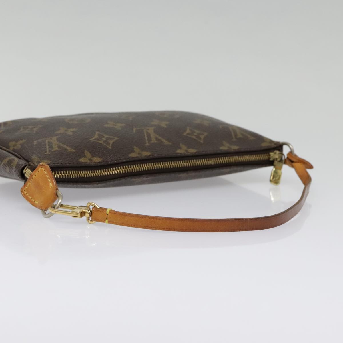 LOUIS VUITTON Monogram Pochette Accessoires Pouch M51980 LV Auth 93657