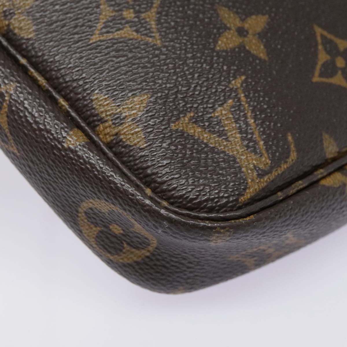 LOUIS VUITTON Monogram Pochette Accessoires Pouch M51980 LV Auth 93659