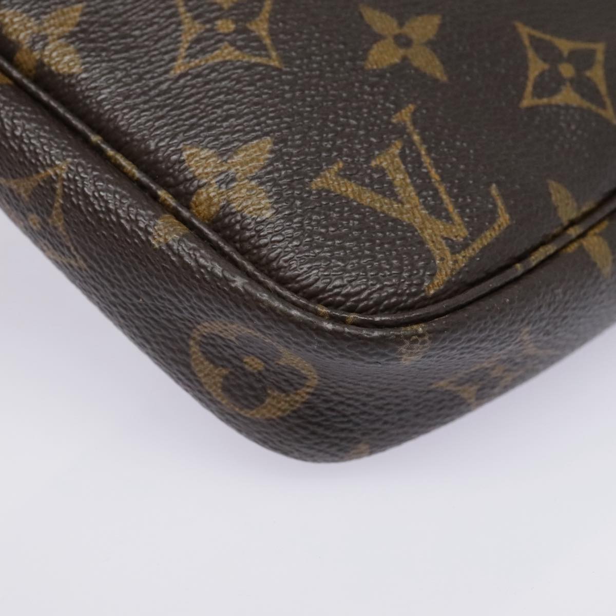 LOUIS VUITTON Monogram Pochette Accessoires Pouch M51980 LV Auth 93659