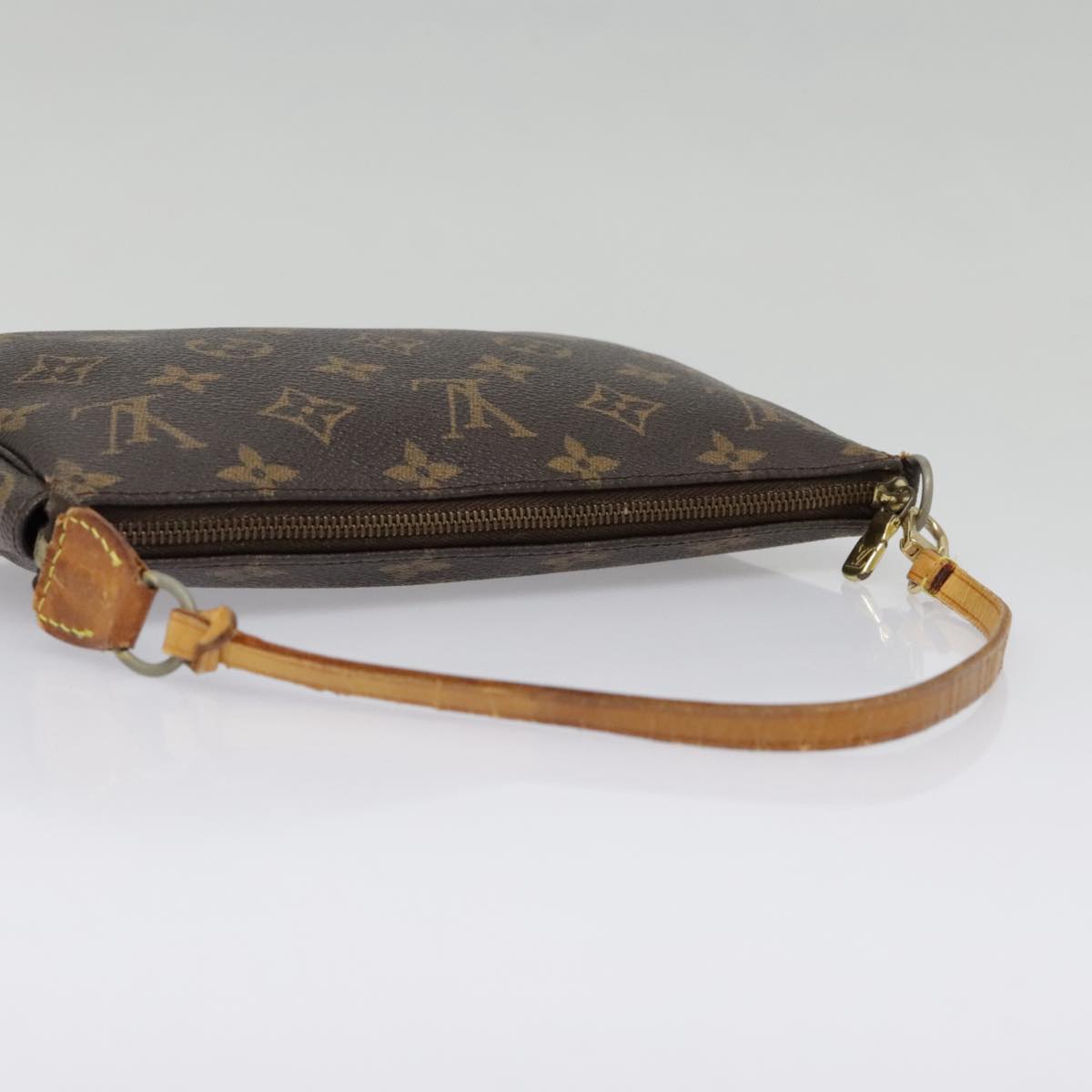 LOUIS VUITTON Monogram Pochette Accessoires Pouch M51980 LV Auth 93659