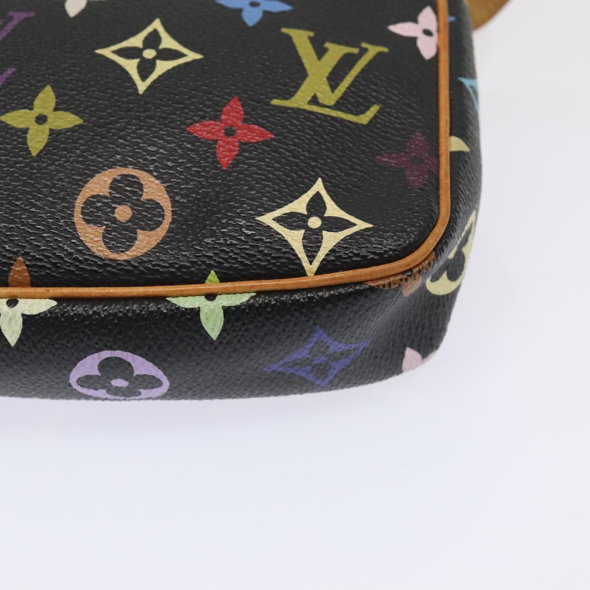 LOUIS VUITTON Multicolor Pochette Accessoires Pouch Black M92648 LV Auth 93661