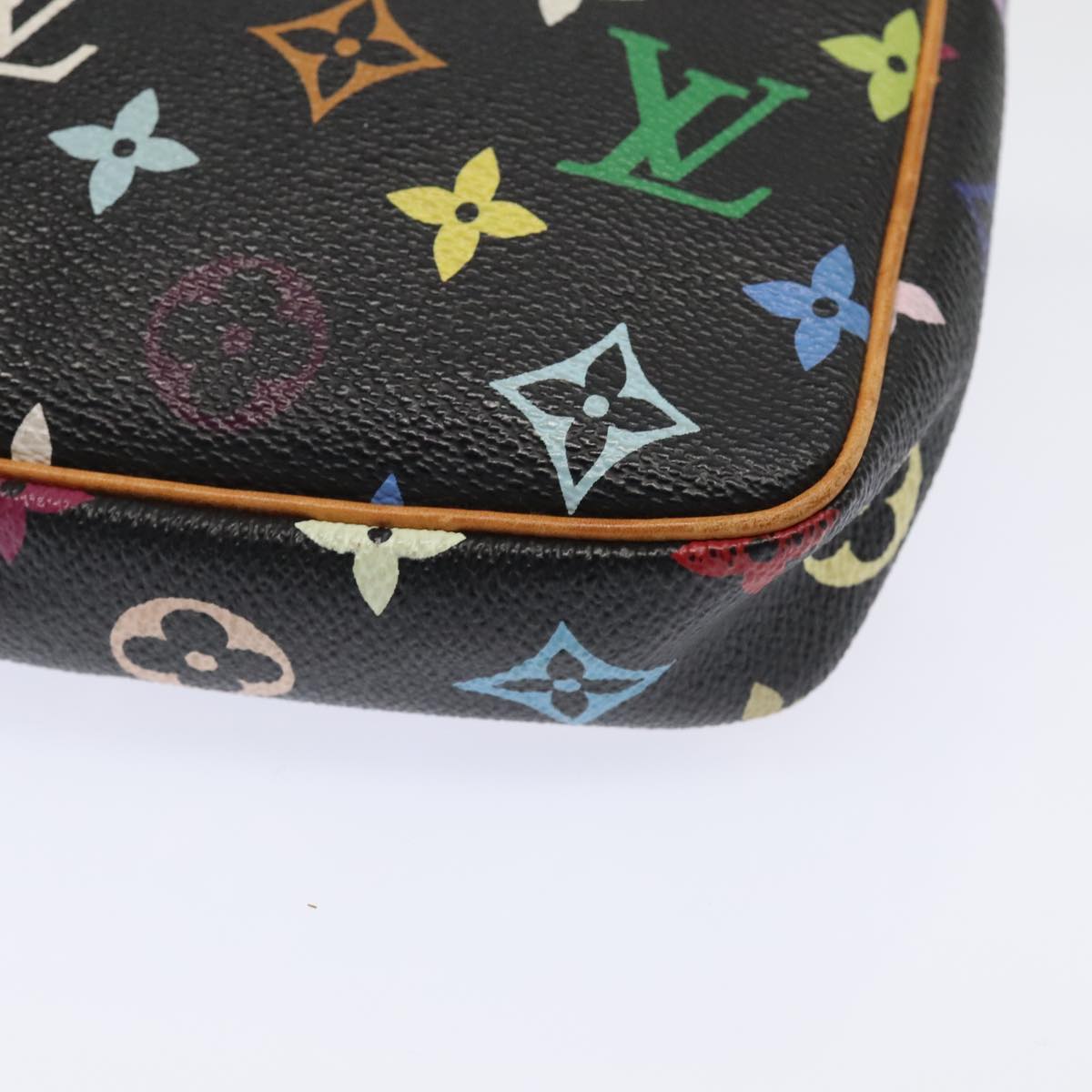 LOUIS VUITTON Multicolor Pochette Accessoires Pouch Black M92648 LV Auth 93661