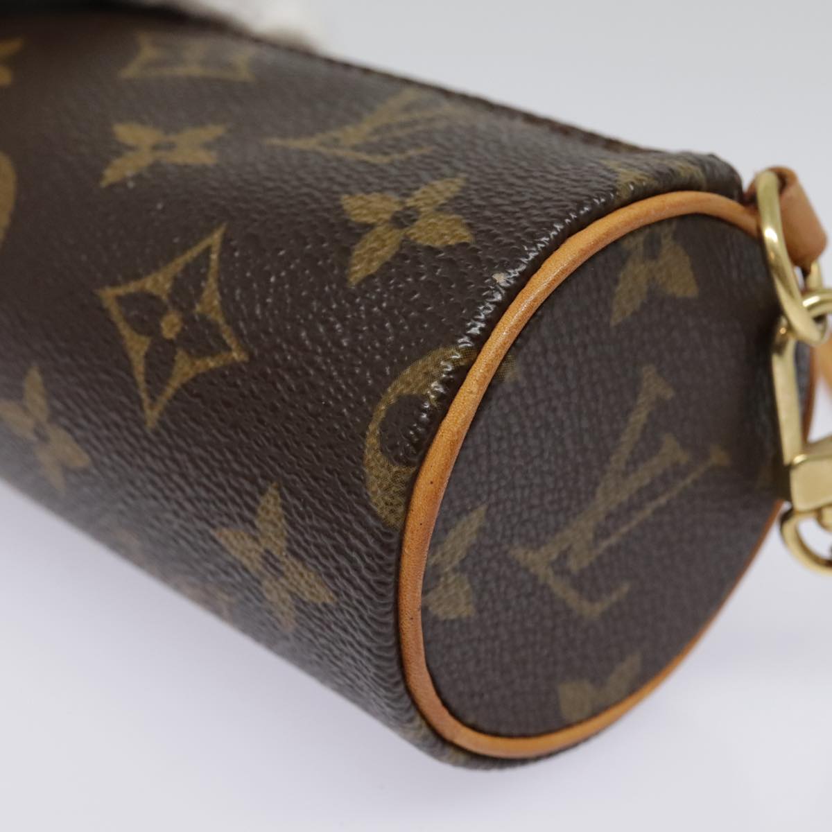 LOUIS VUITTON Monogram Papillon Pouch LV Auth 93685