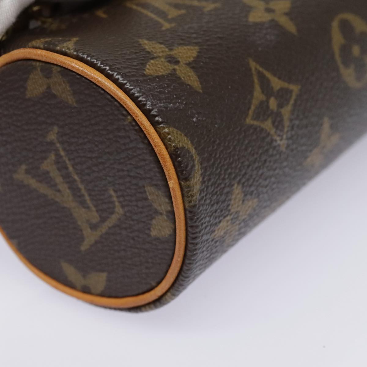 LOUIS VUITTON Monogram Papillon Pouch LV Auth 93685