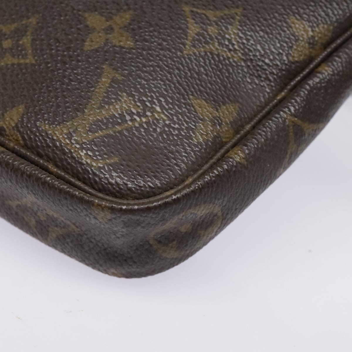 LOUIS VUITTON Monogram Pochette Accessoires Pouch M51980 LV Auth 93921