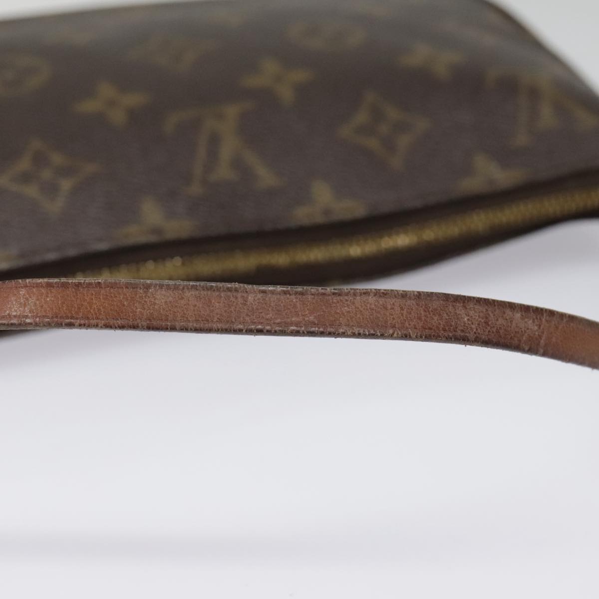 LOUIS VUITTON Monogram Pochette Accessoires Pouch M51980 LV Auth 93921