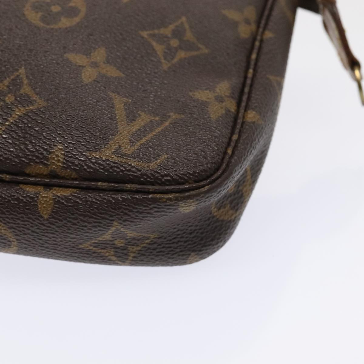 LOUIS VUITTON Monogram Pochette Accessoires Pouch M51980 LV Auth 93923