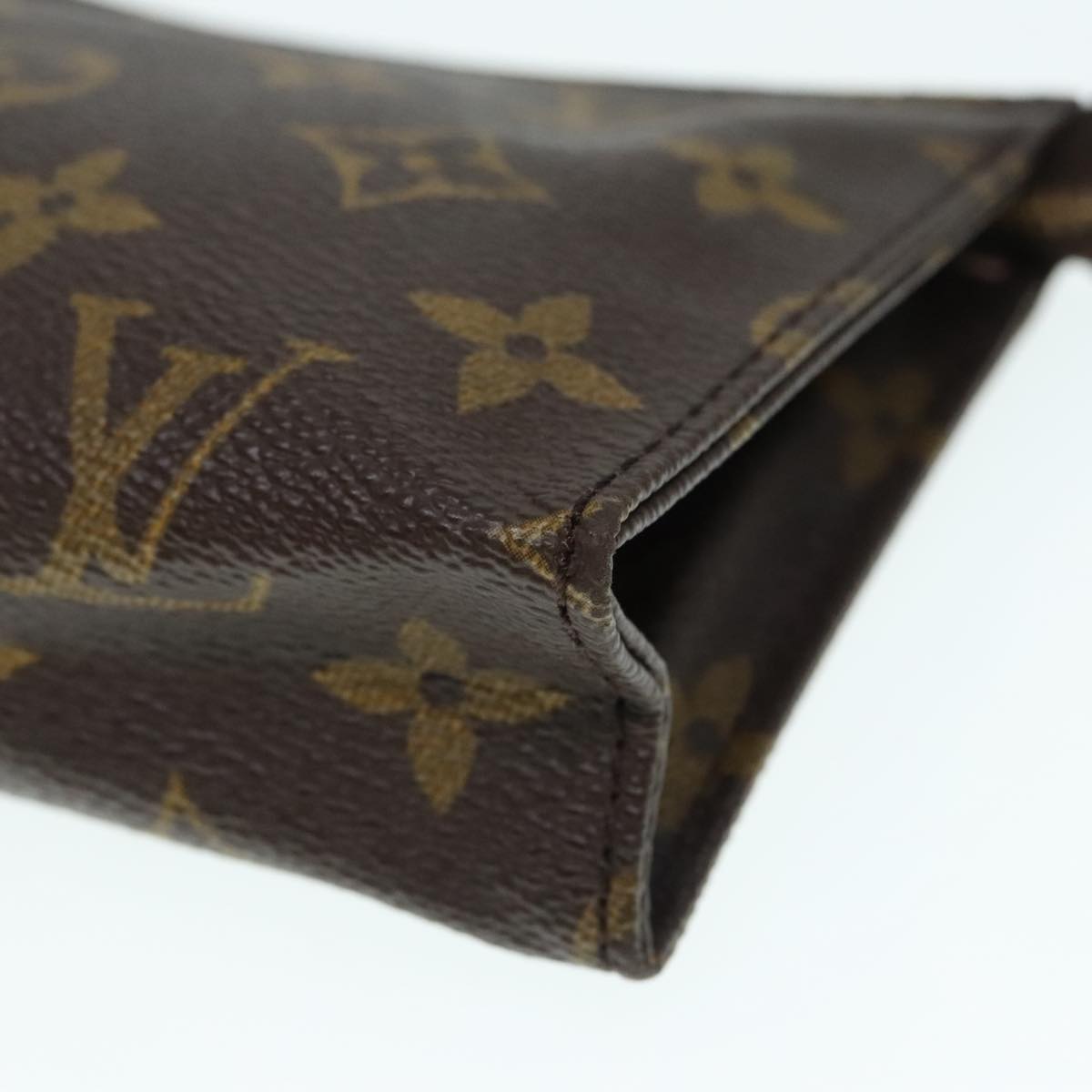 LOUIS VUITTON Monogram Poche Toilette 15 Pouch M47546 LV Auth 93926