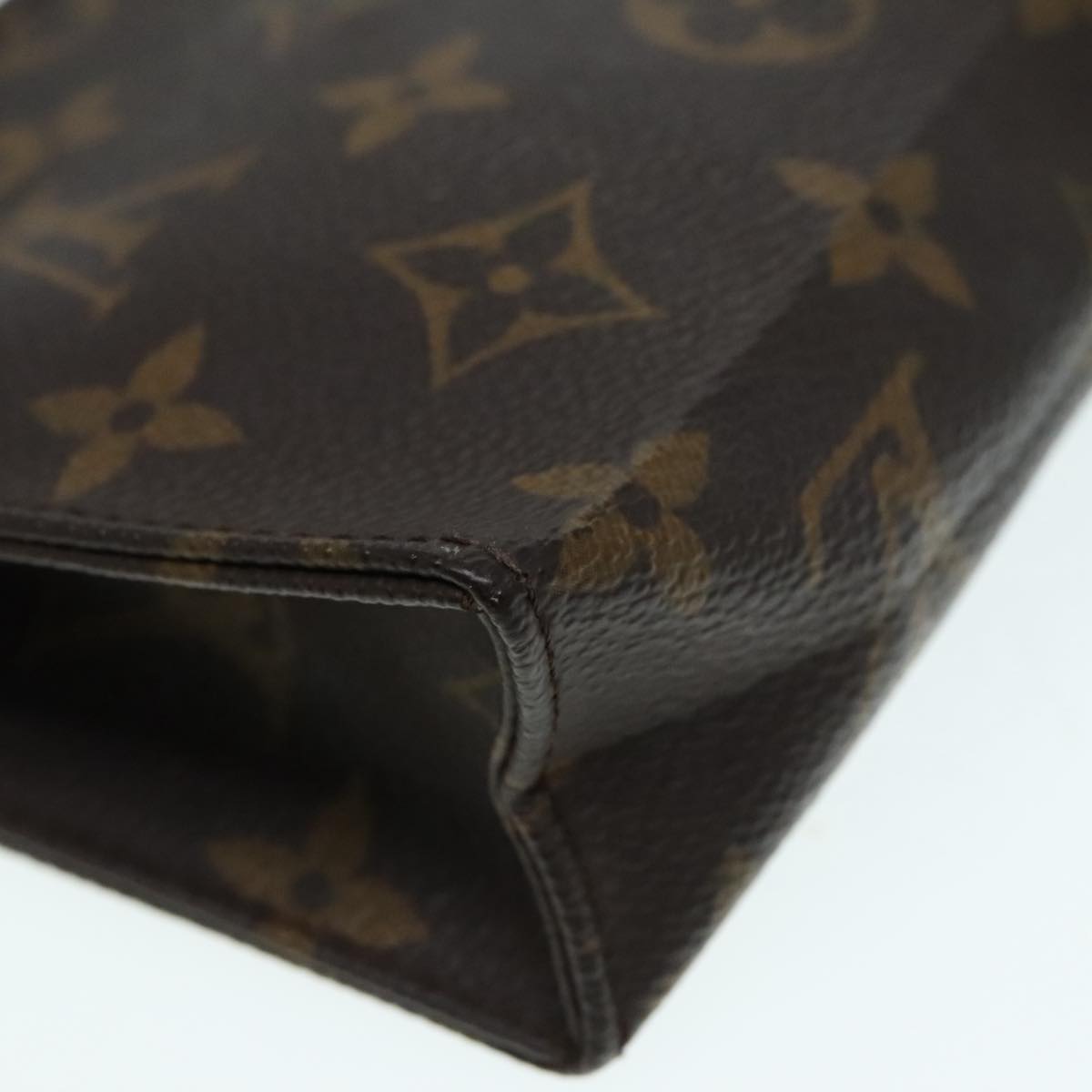 LOUIS VUITTON Monogram Poche Toilette 15 Pouch M47546 LV Auth 93927