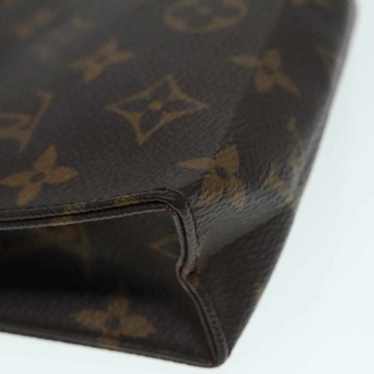 LOUIS VUITTON Monogram Poche Toilette 15 Pouch M47546 LV Auth 93927