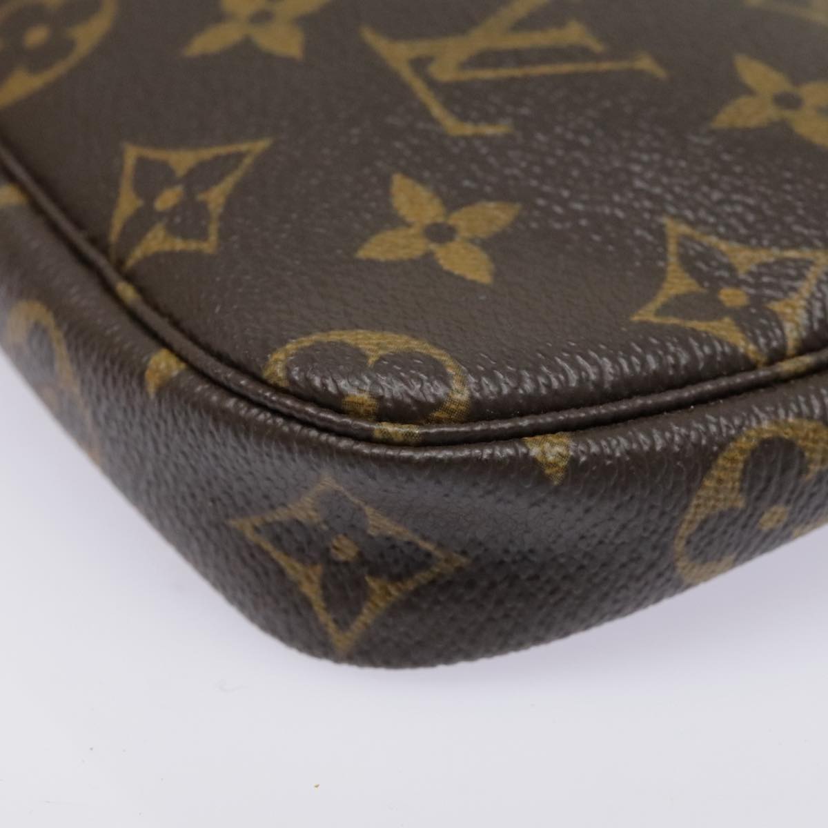 LOUIS VUITTON Monogram Mini Pochette Accessoires Pouch M58009 LV Auth 93936