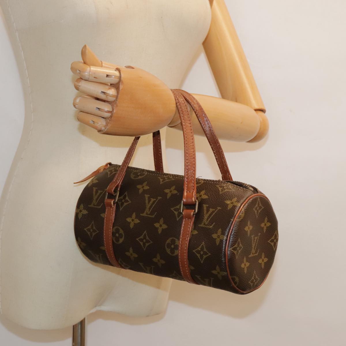 LOUIS VUITTON Monogram Papillon 22 Hand Bag M51367 LV Auth 93949