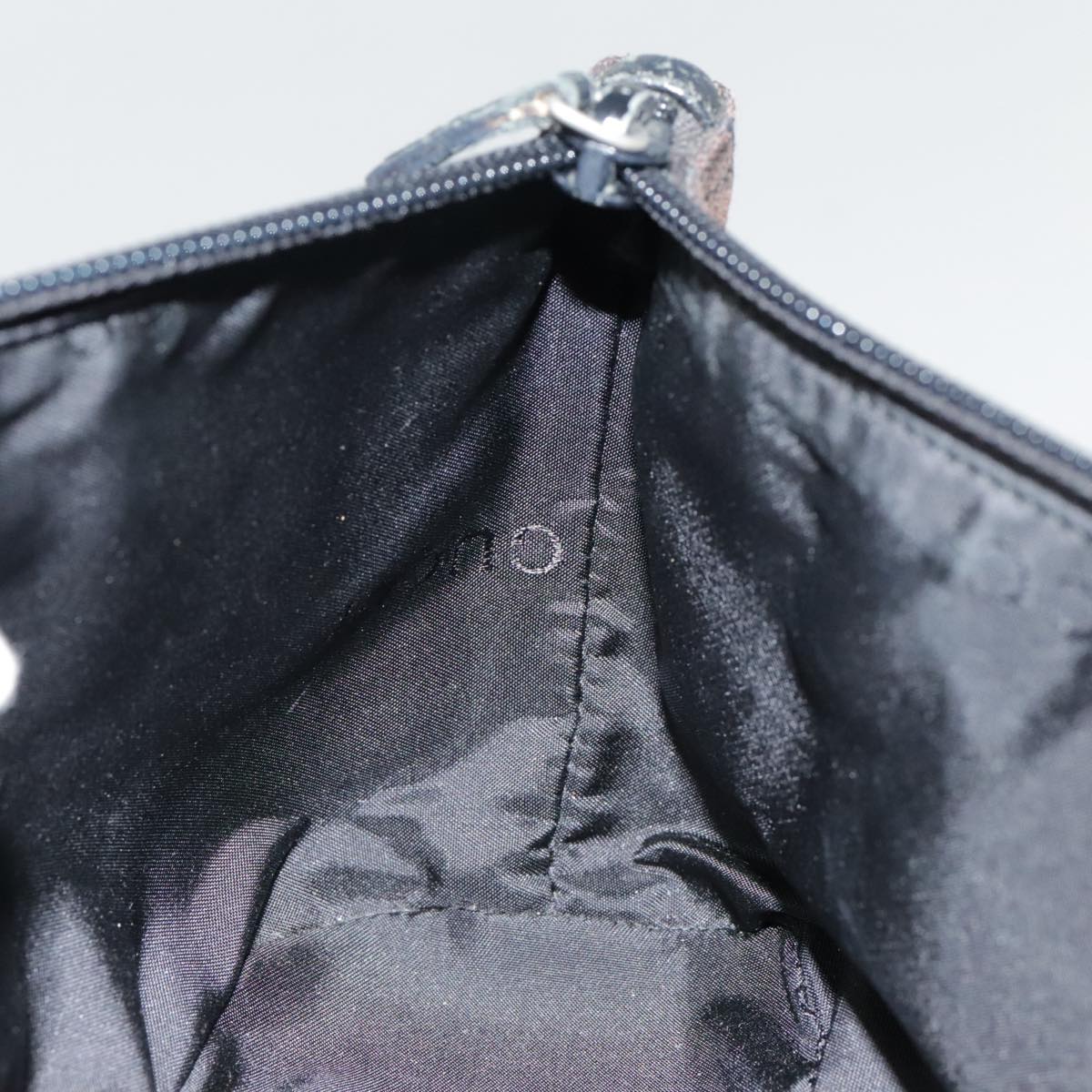 GUCCI GG Canvas Accessory Pouch Black Silver 039 1103 3903 Auth 94046